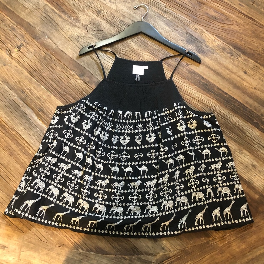 Anthropologie HD in Paris tank